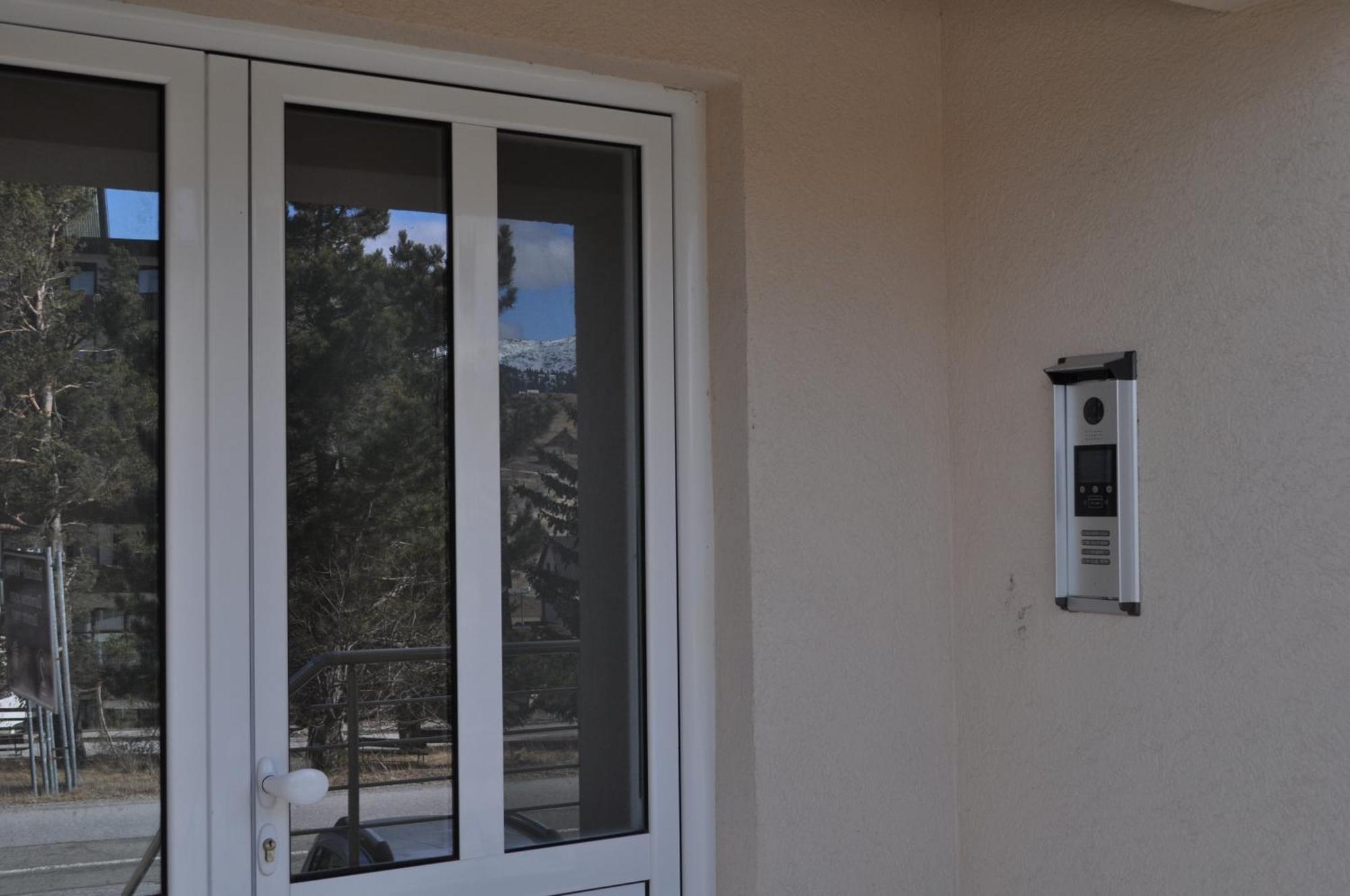 Apartmani Zabljak Hills Exterior photo